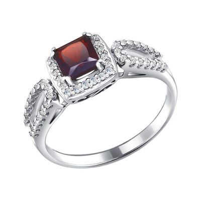 Серебряное кольцо с гранатом
