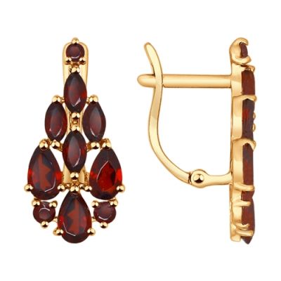 Серьги из красного золота с гранатами