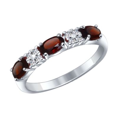Серебряное кольцо с овальными гранатами и фианитами